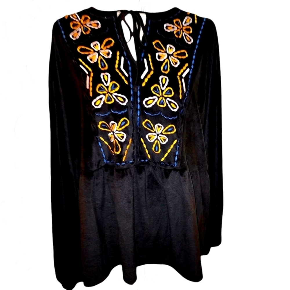 BOBEAU NWT VELVET TOP